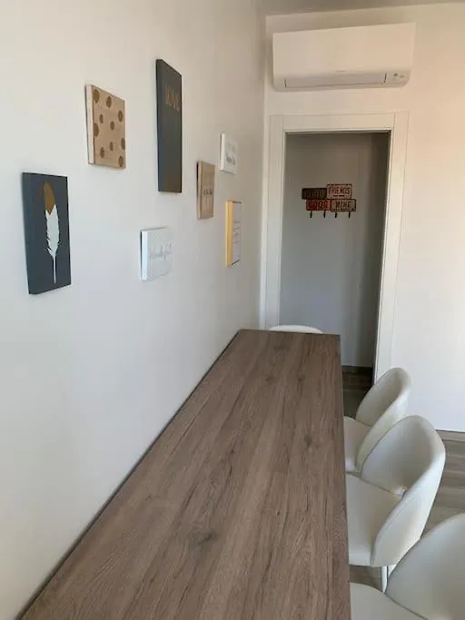 Apartment Trilocale Con Vista E Due Bagni Vicino Citylife Milan