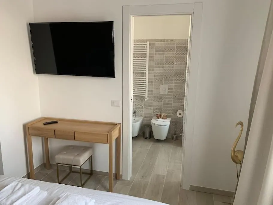 Apartment Trilocale Con Vista E Due Bagni Vicino Citylife Milan